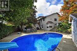 6 CRICKET HOLLOW | Kitchener Ontario | Slide Image Forty-one