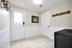 6 CRICKET HOLLOW | Kitchener Ontario | Slide Image Nine
