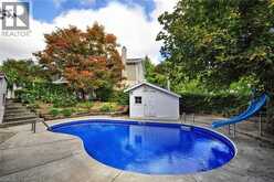 6 CRICKET HOLLOW | Kitchener Ontario | Slide Image Forty