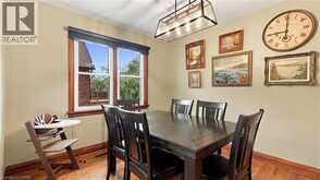 42 DELEVAN Crescent | Hamilton Ontario | Slide Image Fifteen