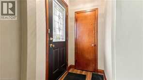 42 DELEVAN Crescent | Hamilton Ontario | Slide Image Six