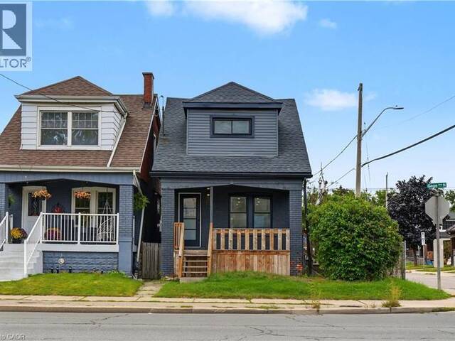 145 GAGE Avenue N Hamilton Ontario, L8L 6Z8 - 4 Bedrooms Home For Sale