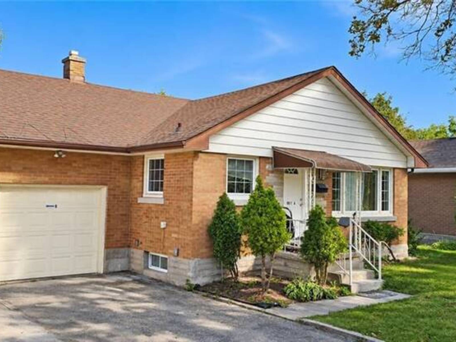 107 ELGIN Crescent, Waterloo, Ontario N2J 2S3