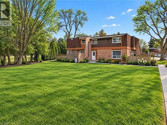 661 FRANCIS Road Unit# 4 Burlington Ontario, L7T 3X6 - 3 Bedrooms Condo For Sale
