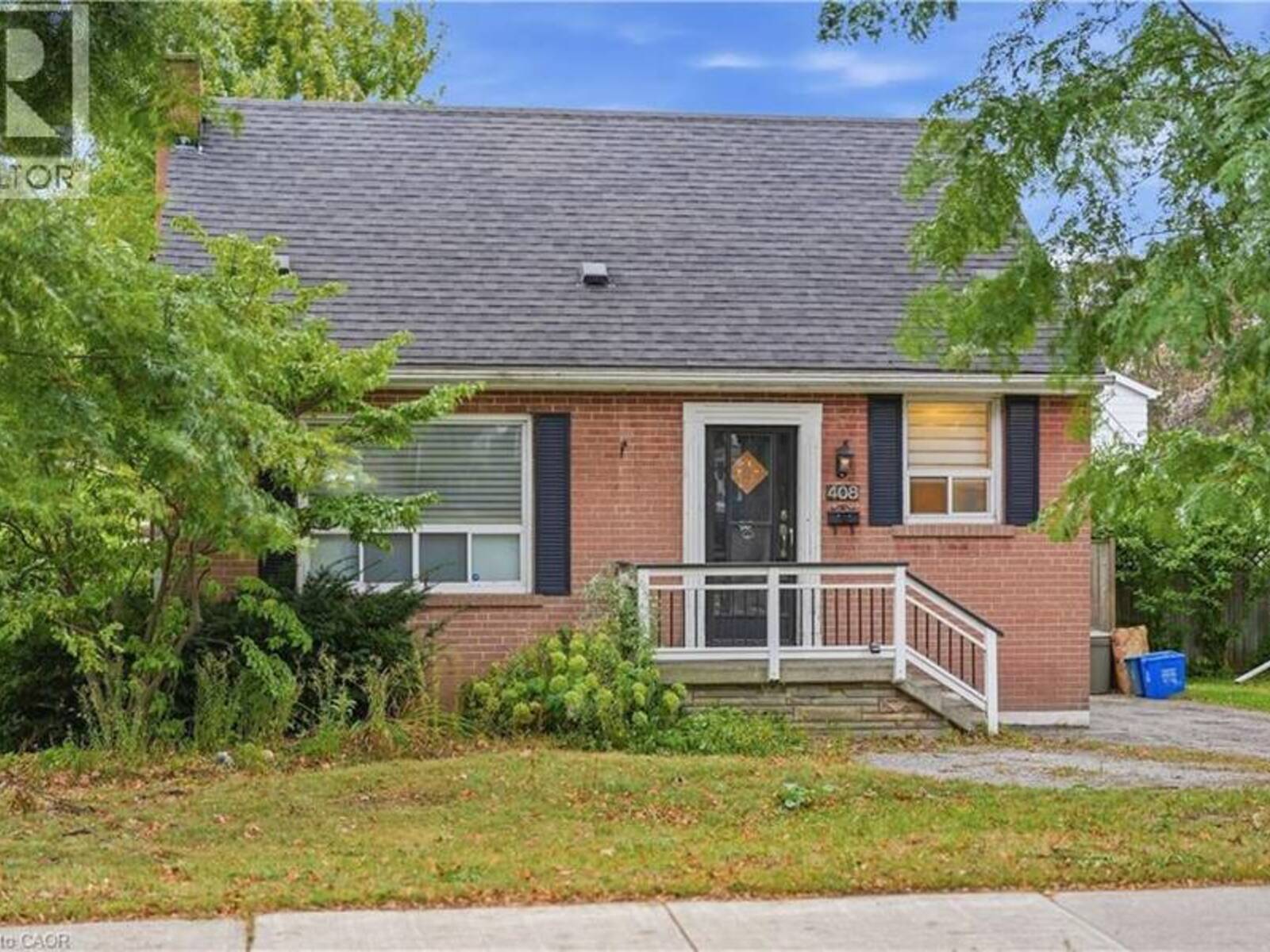 408 SANATORIUM Road, Hamilton, Ontario L9C 2A9