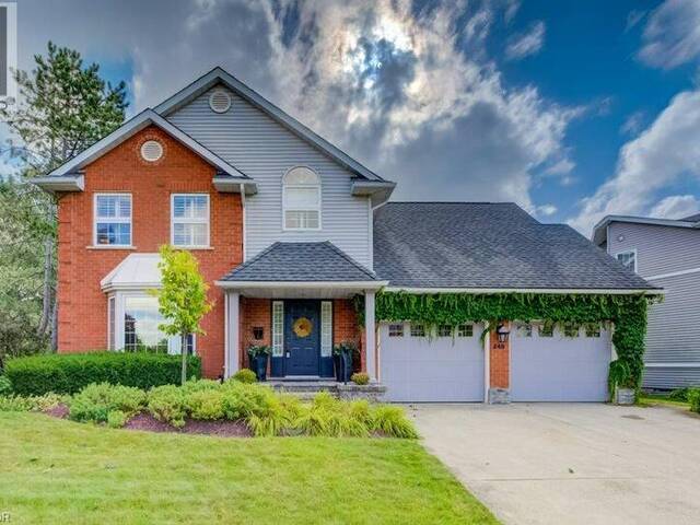 549 CLAIR CREEK Boulevard Waterloo Ontario, N2T 2B8 - 4 Bedrooms Home For Sale
