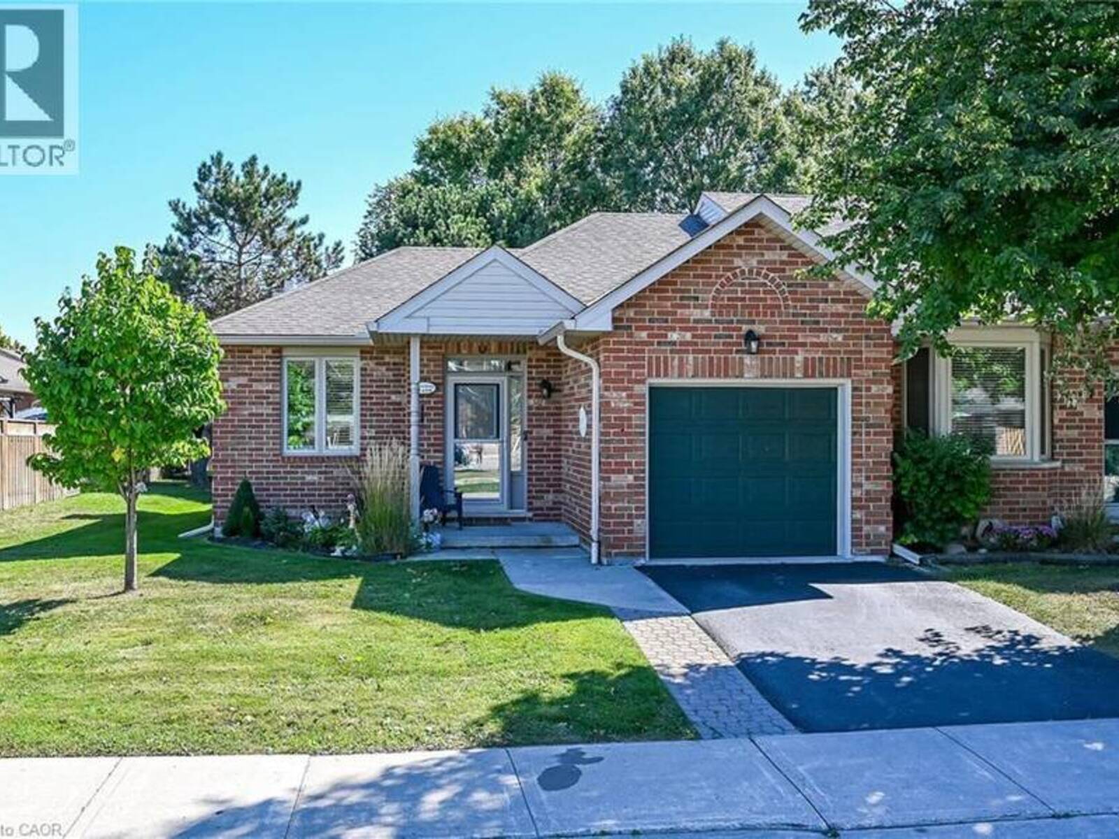 69 NATALIA Avenue, Hamilton, Ontario L0R 1W0