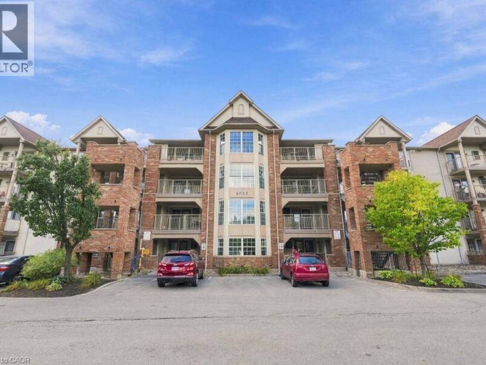 4025 KILMER Drive Unit# 310, Burlington, Ontario L7M 4M5