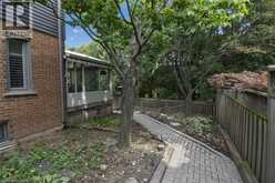 715 BATEMAN Court | Burlington Ontario | Slide Image Forty-six