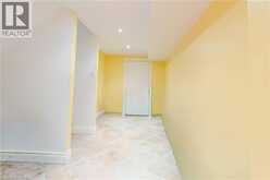 79 MOORLAND Crescent | Ancaster Ontario | Slide Image Thirty-four