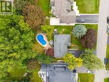 200 WOODVIEW Crescent | Ancaster Ontario | Slide Image Forty-six
