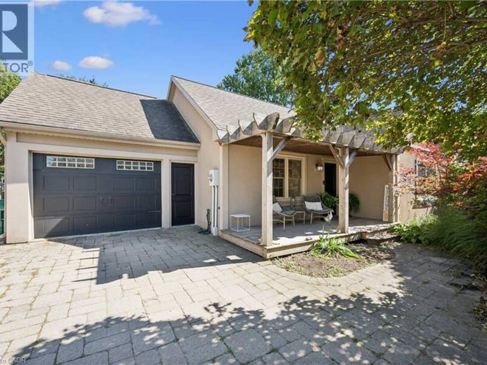 1039 MOLESWORTH Street, Wellesley, Ontario N0B 2T0