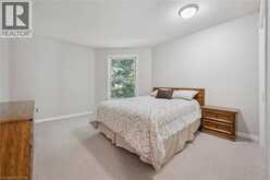512 THORNDALE Drive | Waterloo Ontario | Slide Image Sixteen
