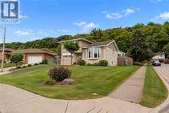 12 BRAE CREST Drive | Hamilton Ontario | Slide Image Twenty-five