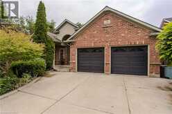 54 WATERWHEEL Crescent | Waterdown Ontario | Slide Image Forty-six