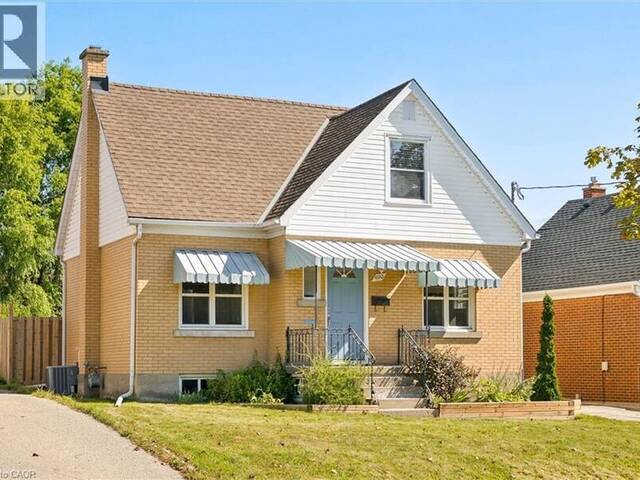 490 EAST Avenue Kitchener Ontario, N2H 1Z8 - 2 Bedrooms Home For Sale