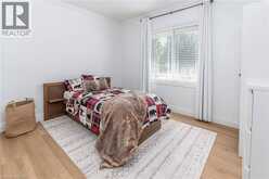 43 MILLER Drive | Ancaster Ontario | Slide Image Thirteen
