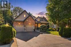 4 SUMMIT Drive | Waterdown Ontario | Slide Image One