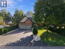 4 SUMMIT Drive | Waterdown Ontario | Slide Image Two