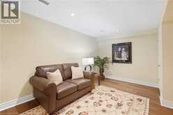 4 SUMMIT Drive | Waterdown Ontario | Slide Image Thirty-three