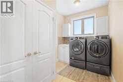 4 SUMMIT Drive | Waterdown Ontario | Slide Image Forty-one