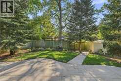 4 SUMMIT Drive | Waterdown Ontario | Slide Image Forty-four
