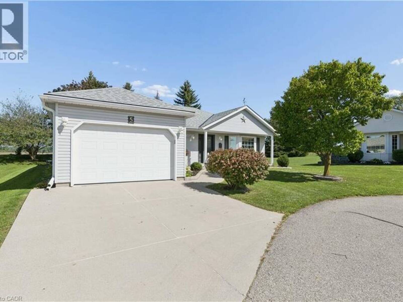 5 EASTVIEW Place, Wilmot, Ontario N3A 2G4
