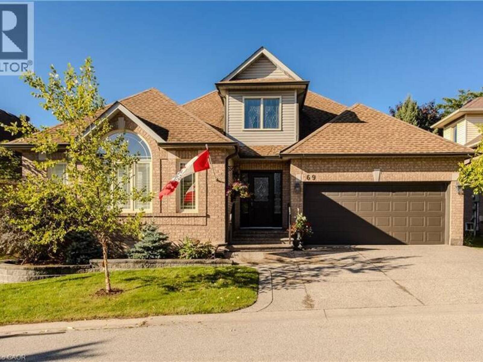 1150 SKYVIEW Drive Unit# 69, Burlington, Ontario L7P 4X5