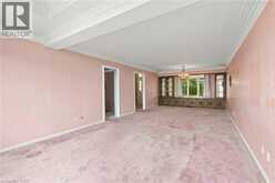 26 LESLIE Drive | Hamilton Ontario | Slide Image Eight