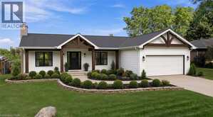 26 LESLIE Drive | Hamilton Ontario | Slide Image Three
