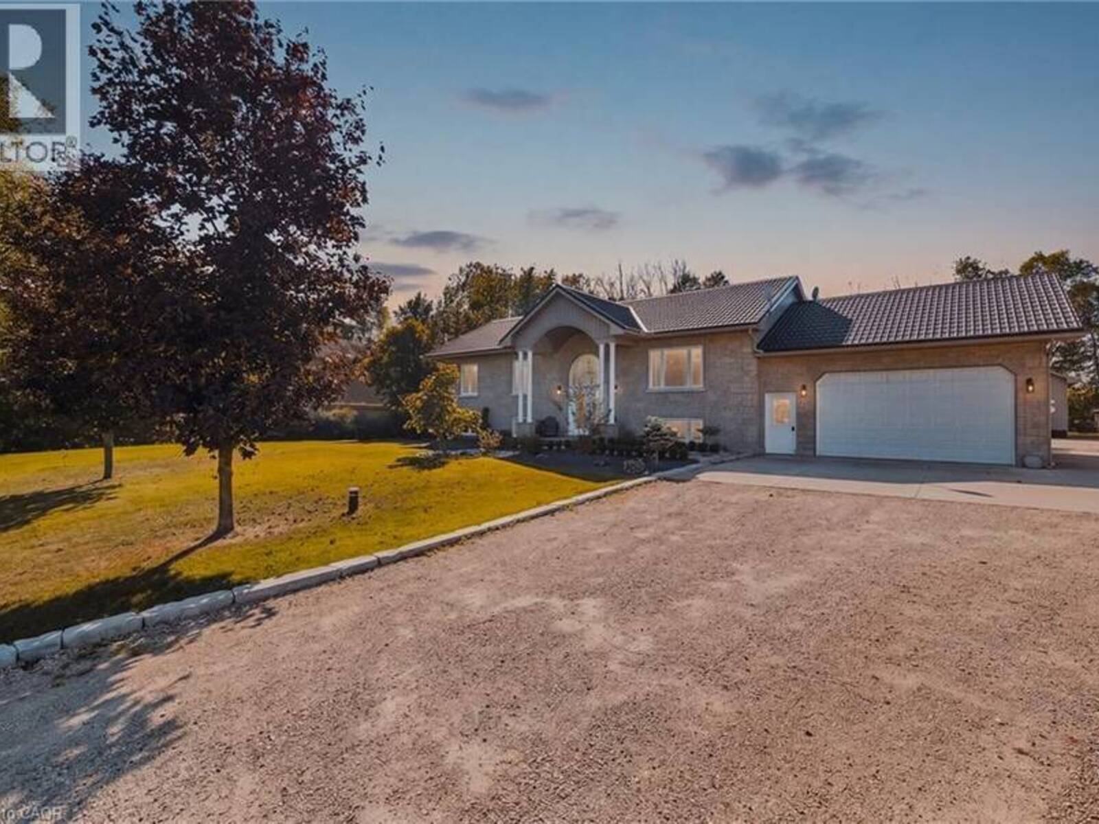 59 REGENCY Drive, Minto, Ontario N0G 1M0