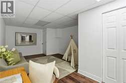 895 MAPLE Avenue Unit# 407 | Burlington Ontario | Slide Image Thirty-four