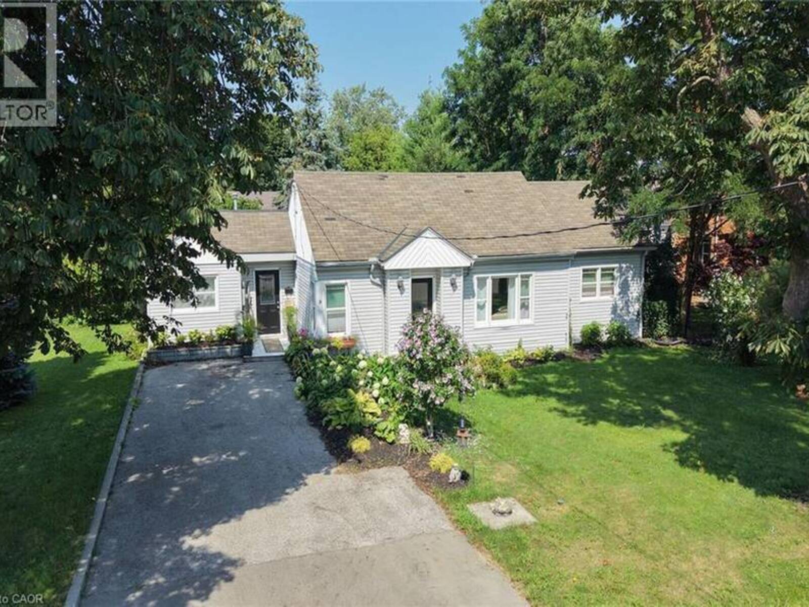 8 VICTORIA Street, Hagersville, Ontario N0A 1H0