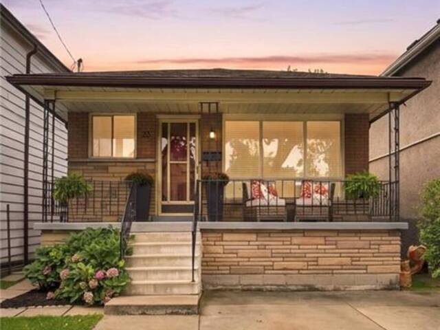 23 CHATHAM Street Hamilton Ontario, L8P 2B3 - 4 Bedrooms Home For Sale