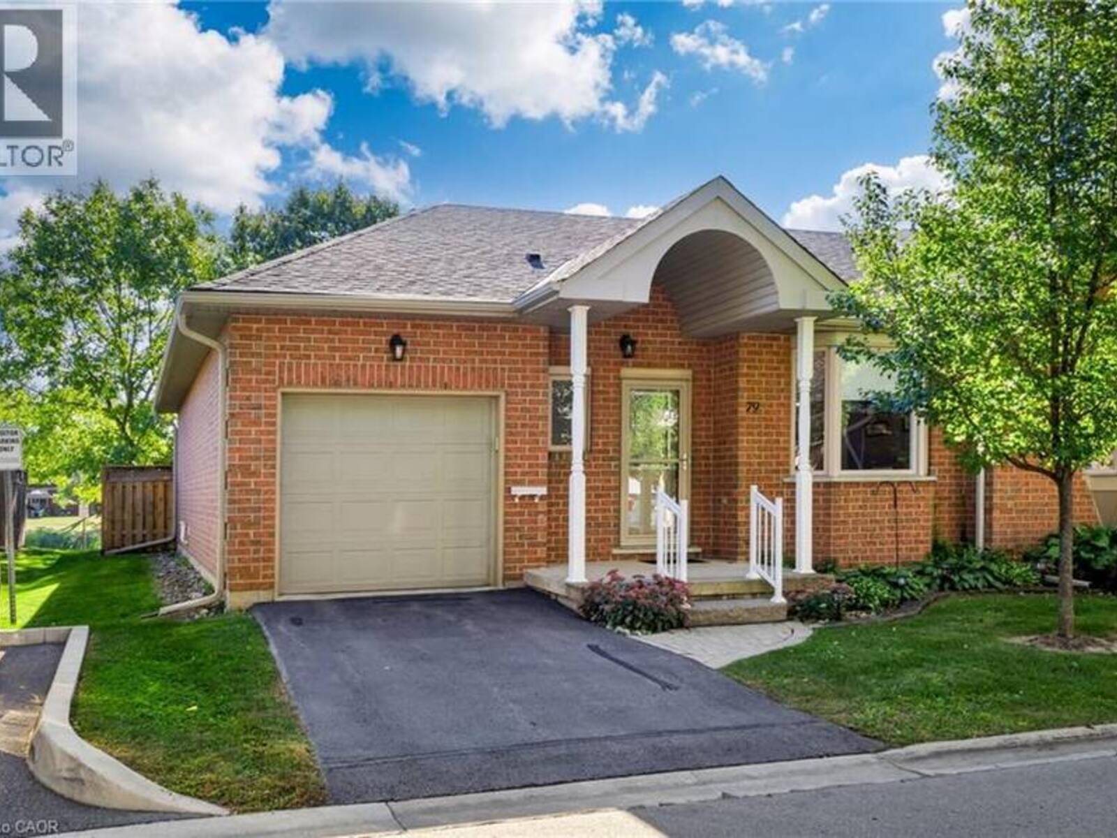 79 GREENTRAIL Drive, Hamilton, Ontario L0R 1W0