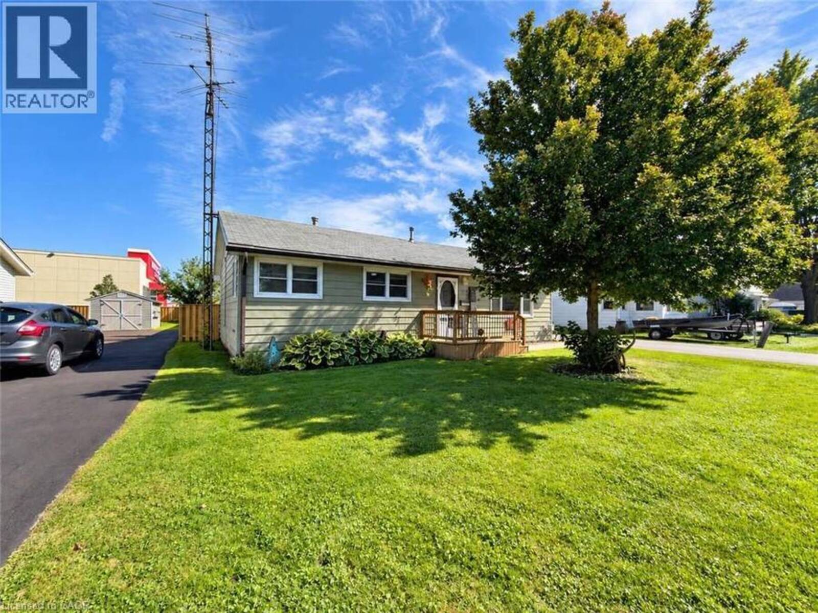 323 BRACE Street, Dunnville, Ontario N1A 2A5