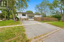 3 MANLEY Crescent | Thorold Ontario | Slide Image Four