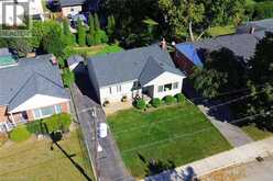 31 KEMP Drive | Hamilton Ontario | Slide Image Two