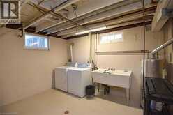 31 KEMP Drive | Hamilton Ontario | Slide Image Thirty