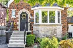 208 CLINE Avenue N | Hamilton Ontario | Slide Image Two