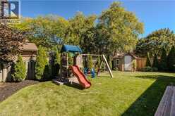 541 HAMBLING Court | Burlington Ontario | Slide Image Four