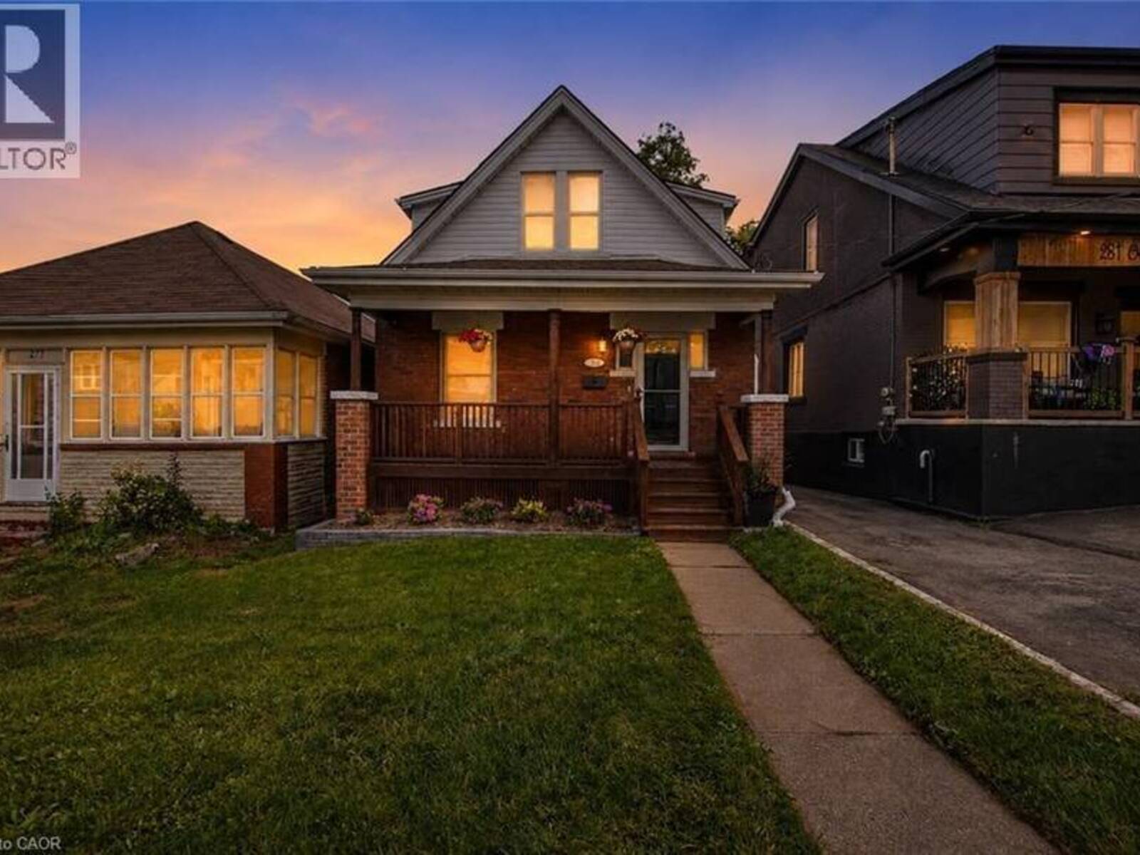 279 OTTAWA Street S, Hamilton, Ontario L8K 2E9