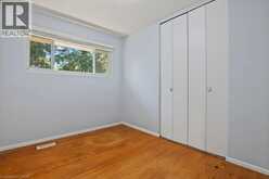 15 CARWYN Crescent | Hamilton Ontario | Slide Image Seventeen