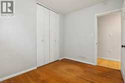 15 CARWYN Crescent | Hamilton Ontario | Slide Image Eighteen