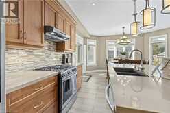 14 VIEW POINT Circle | Halton Hills Ontario | Slide Image Twelve