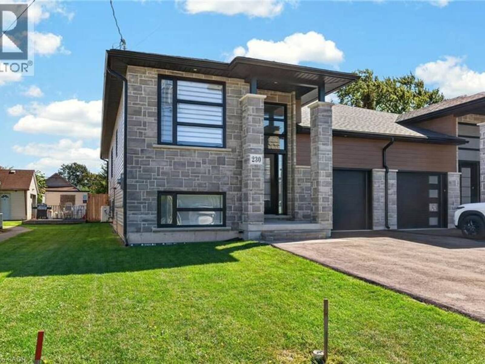 230 KNOLL Street, Port Colborne, Ontario L3K 5B6