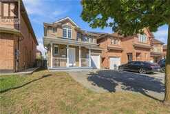 31 PEACHWOOD Crescent | Hamilton Ontario | Slide Image Three