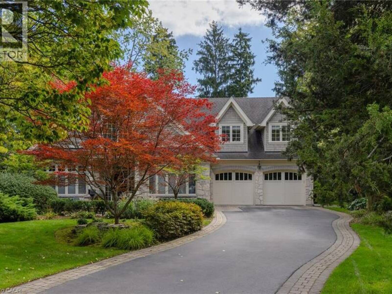 1074 LAVENDER Lane, Oakville, Ontario L6J 1V2