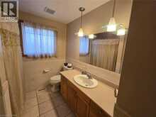 410 LAKEVIEW Drive | Waterloo Ontario | Slide Image Sixteen