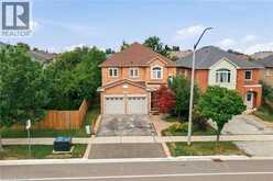 2381 GRAND OAK Trail | Oakville Ontario | Slide Image Thirty-nine